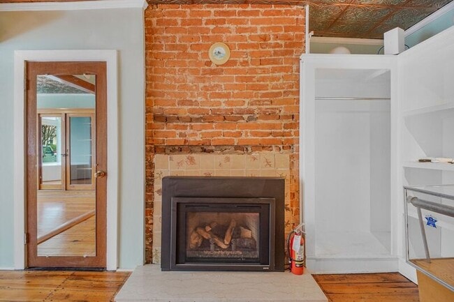 Photo - 1109 Caroline St