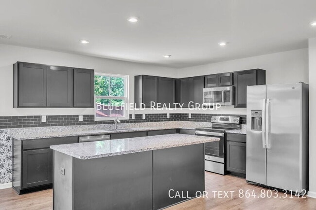 Photo - 244 Ingram Ct