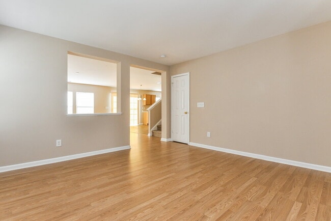 Photo - 107 Sleeper Car Ln