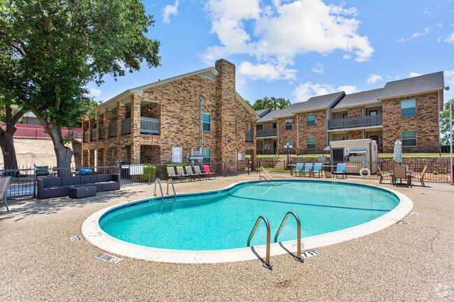 Building Photo - Townlake Apartments