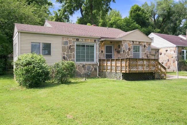 Photo - 1954 E Cherry St Ct