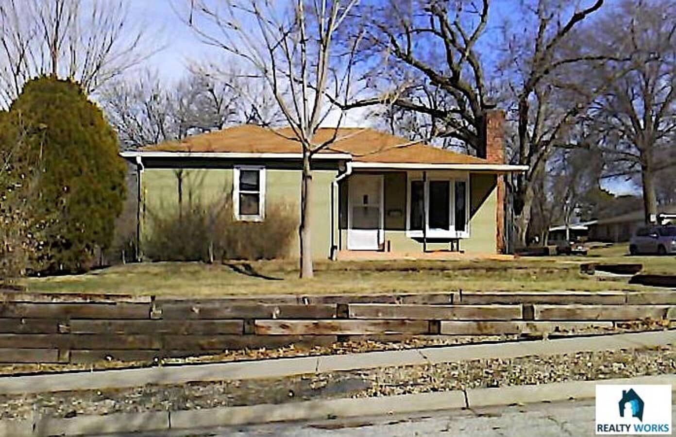 2 bed room 1 bath - 2 bed room 1 bath