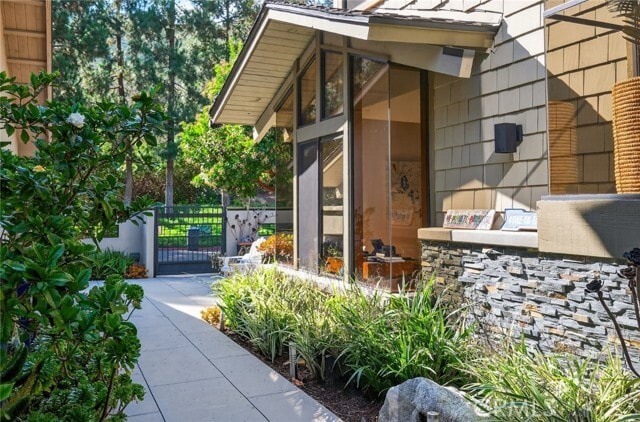 49 Woodhaven Dr