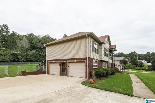 Photo - 725 Starlite Dr