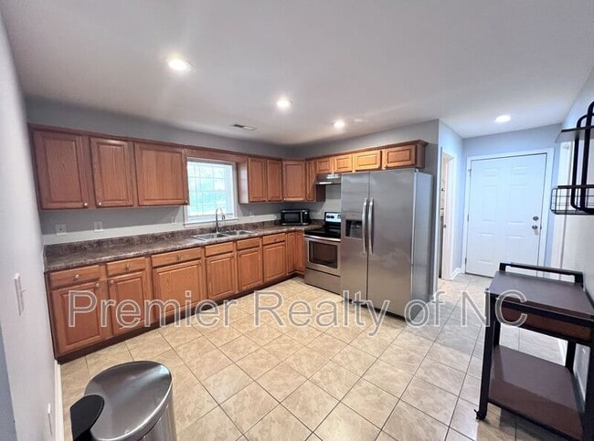 Photo - 469 Childrens Home Rd