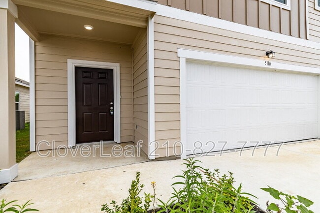 Photo - 5110 Flying Hooves