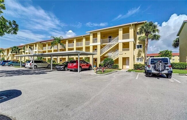 Photo - 8254 Key Royal Cir Condo Unit 732