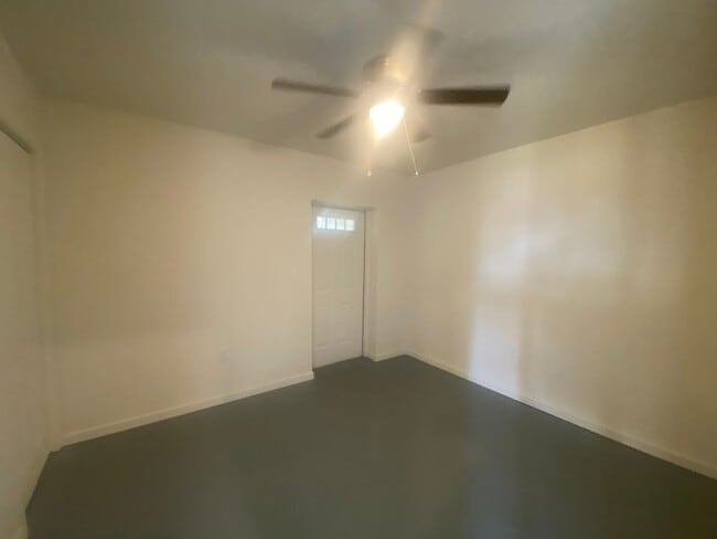 Photo - Remodeled 2bed/1bath near Industrial Park!