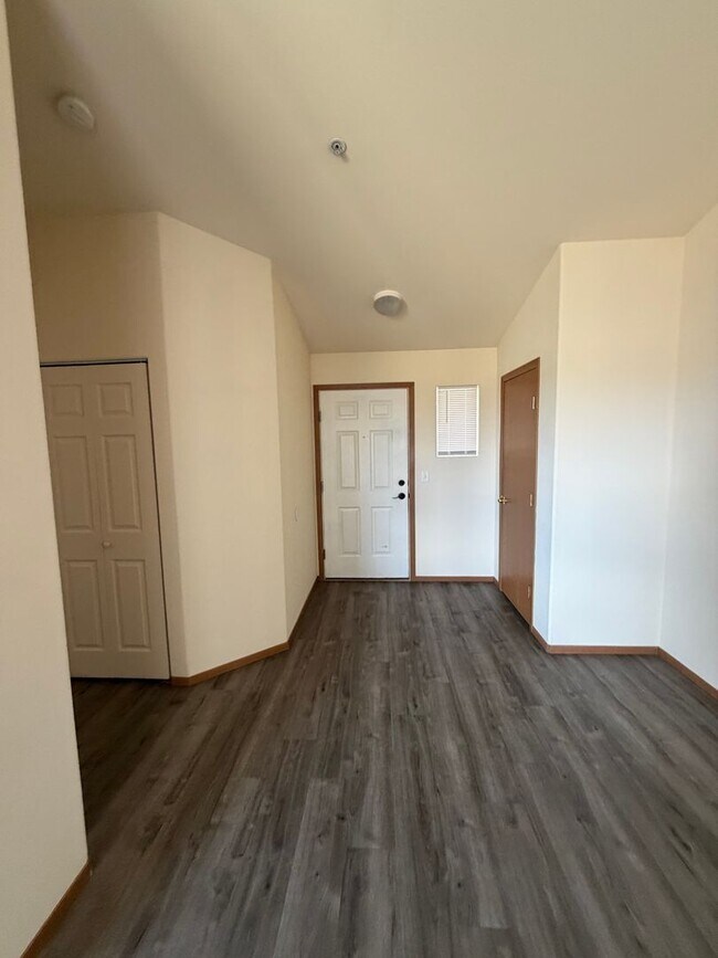 Photo - 6405 Chapel Hill Blvd Unit J202