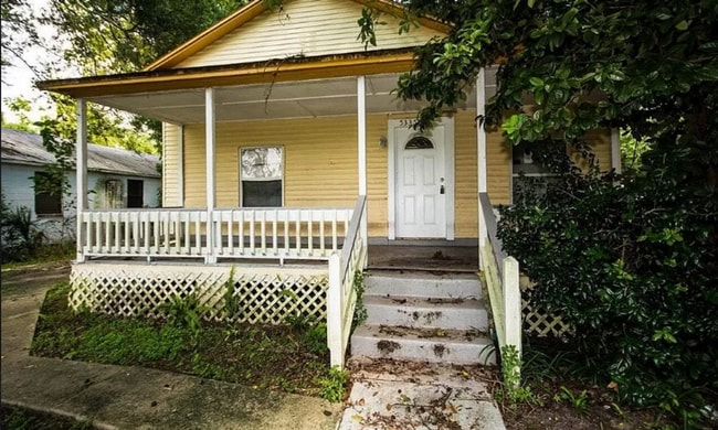 Spacious 3/2 house - Spacious 3/2 house