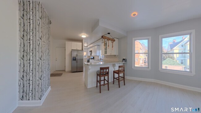 Photo - 75 Richardson St