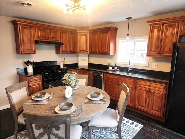 Building Photo - 50 Anchor Terrace