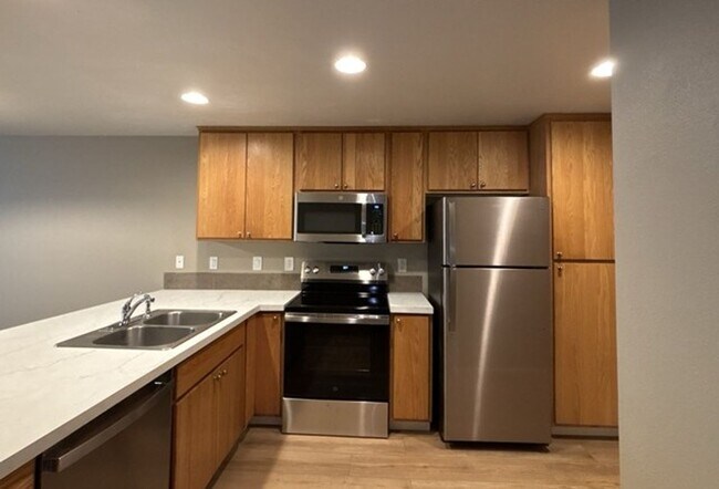 Photo - lenft01 Unit 1174