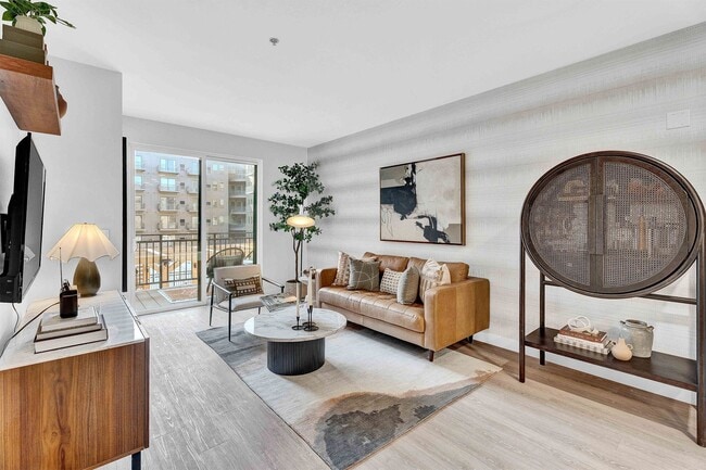 Metro 19 Apartments
