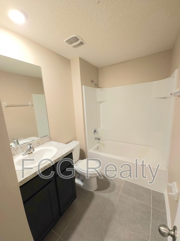 Photo - 123 Hickory Course Radial