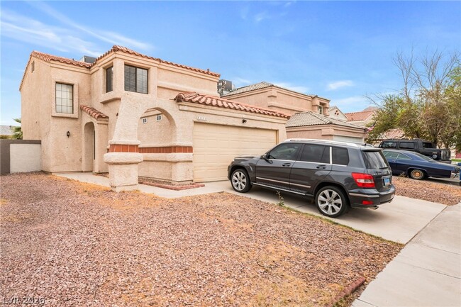 Photo - 5818 Cinnabar Ave