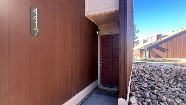 3 Bed 1.5 Bath Townhome off Carefree and A... - 3 Bed 1.5 Bath Townhome off Carefree and A...