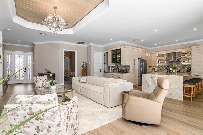 Building Photo - 9489 Italia Way