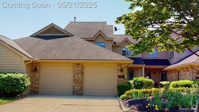 Building Photo - 18182 Blue Heron Dr W Unit 91 Rental