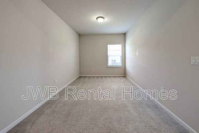 Photo - 1411 Tan Tara Trl