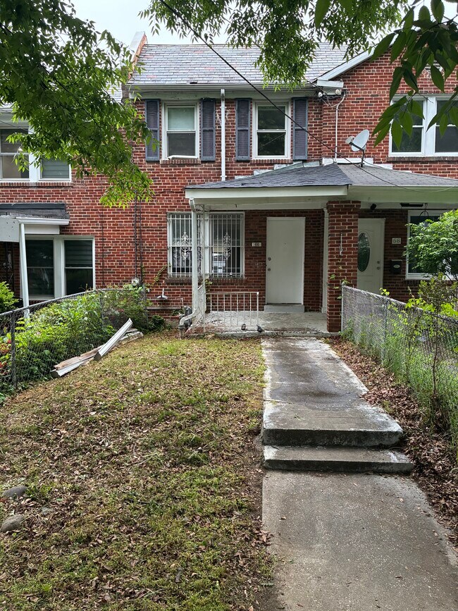 Photo - 66 Allison St NE