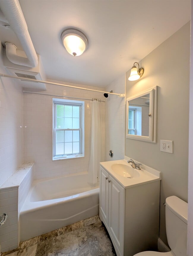 Photo - 154 Summer St Unit 1