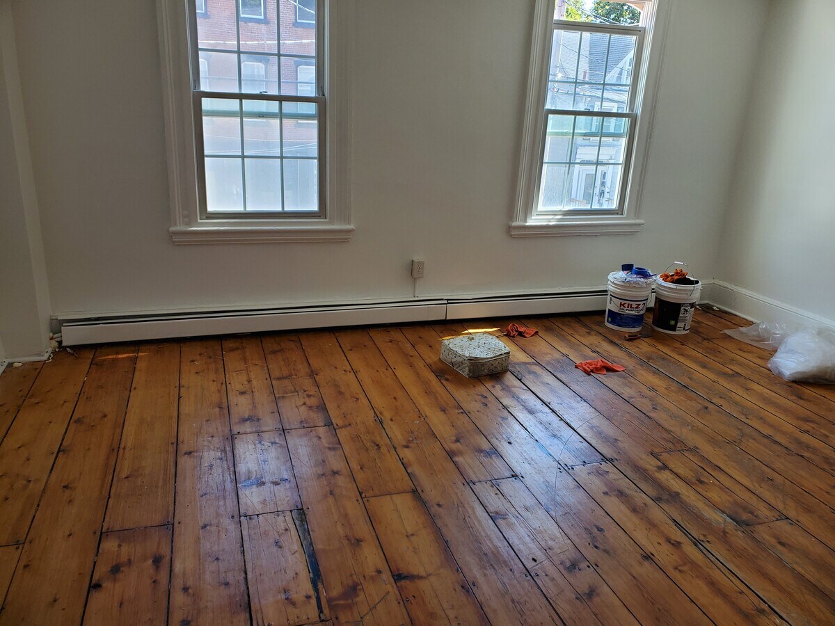 Photo - 156 Lander St Apartments