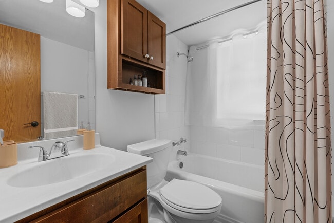 Photo - Carousel Flats