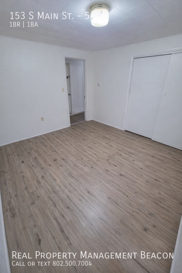 Photo - 153 S Main St Unidad 5