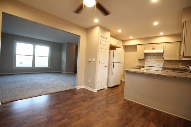 Photo - 4926 Madison Ave