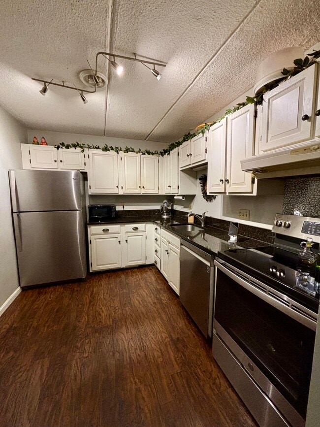 Photo - 2500 Mystic Valley Pky Unidad 805