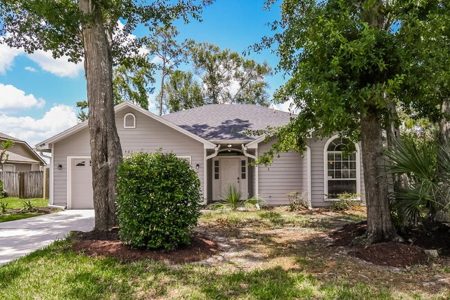Building Photo - 401 Baybrook Dr