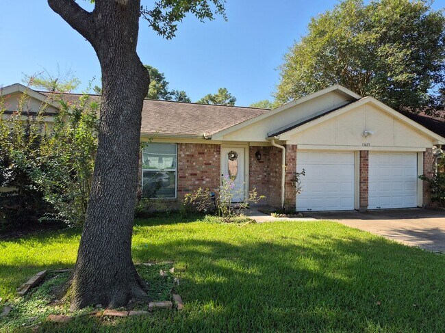Building Photo - 15619 Echo Canyon Dr Rental