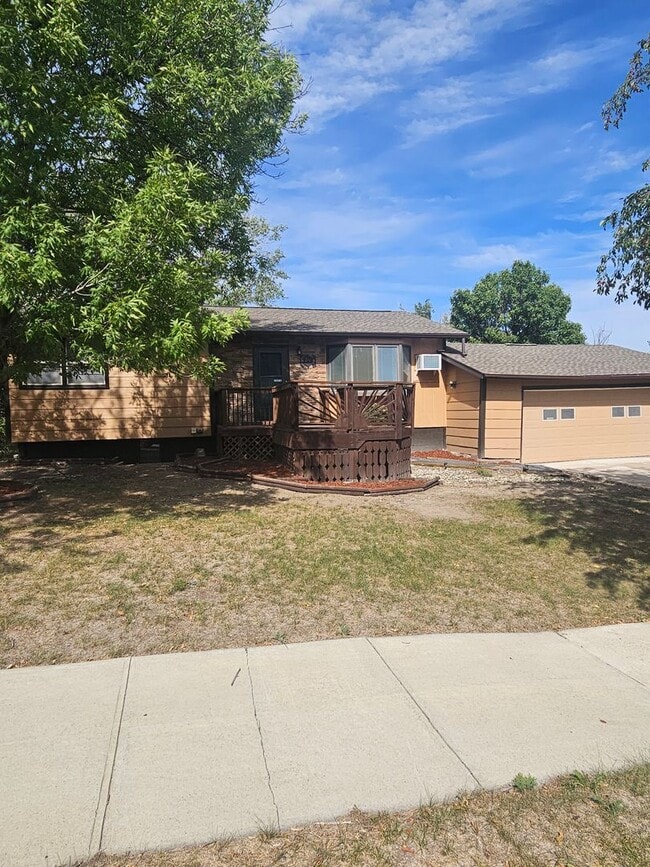 Photo - 908 Antares Ct