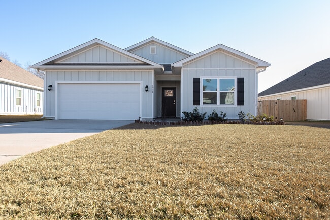 Building Photo - 1938 Westhill Dr