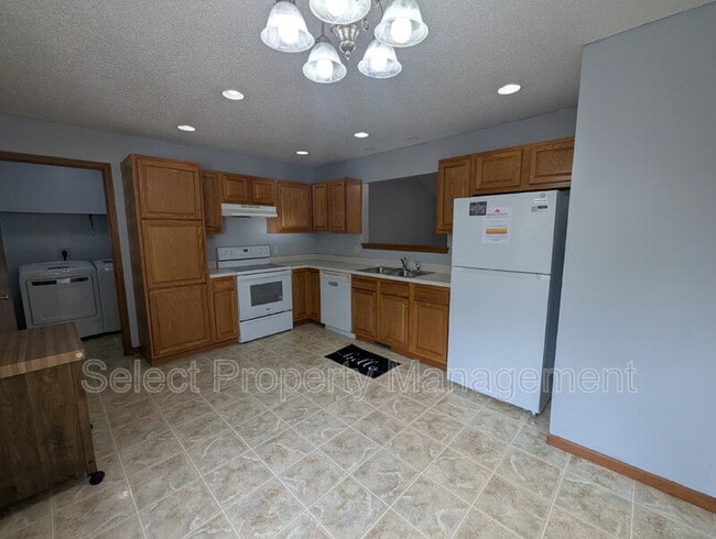 Photo - 5309 Myanna Ln