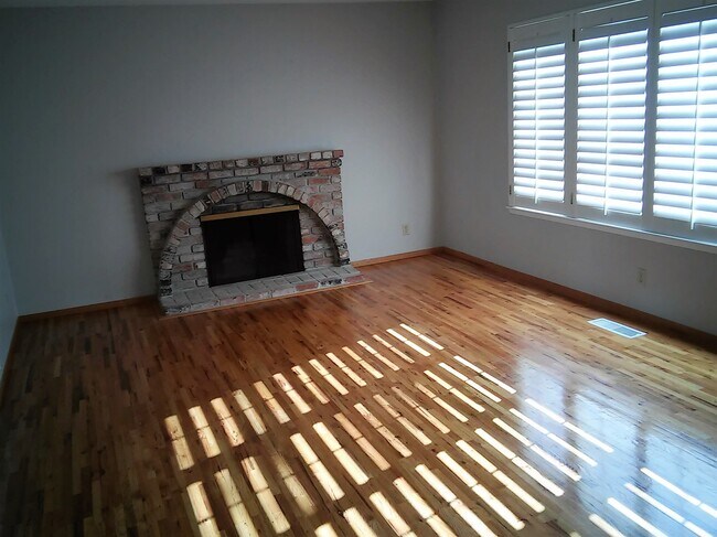 Photo - 1463 Ilikai Ave