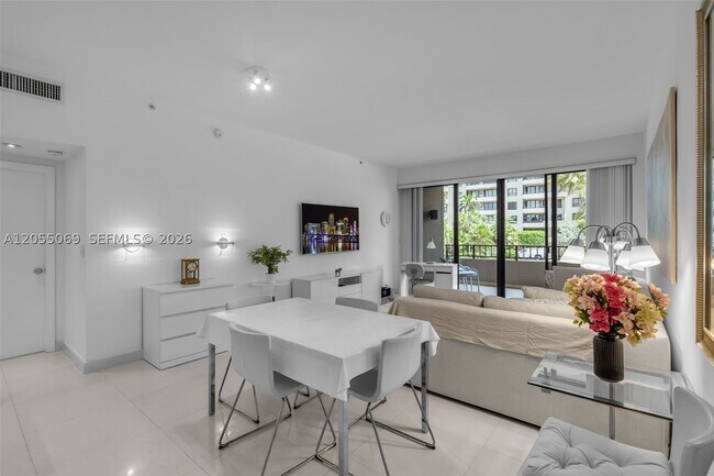 Photo - 201 Crandon Blvd Unit 220