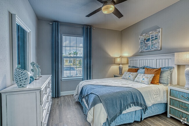 2BD, 2BA - 1267 ft² - Blue Heron Living