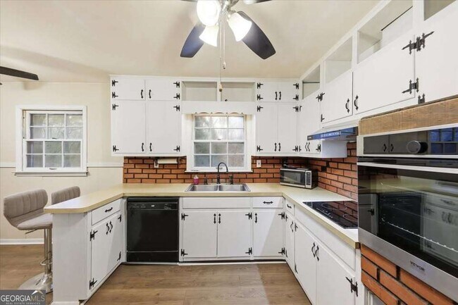 Photo - 8435 E Campbellton St