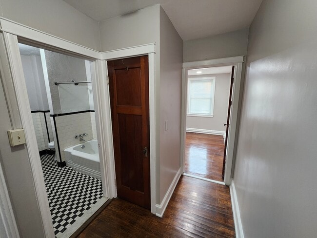 Photo - 301 Folcroft St Unit 2
