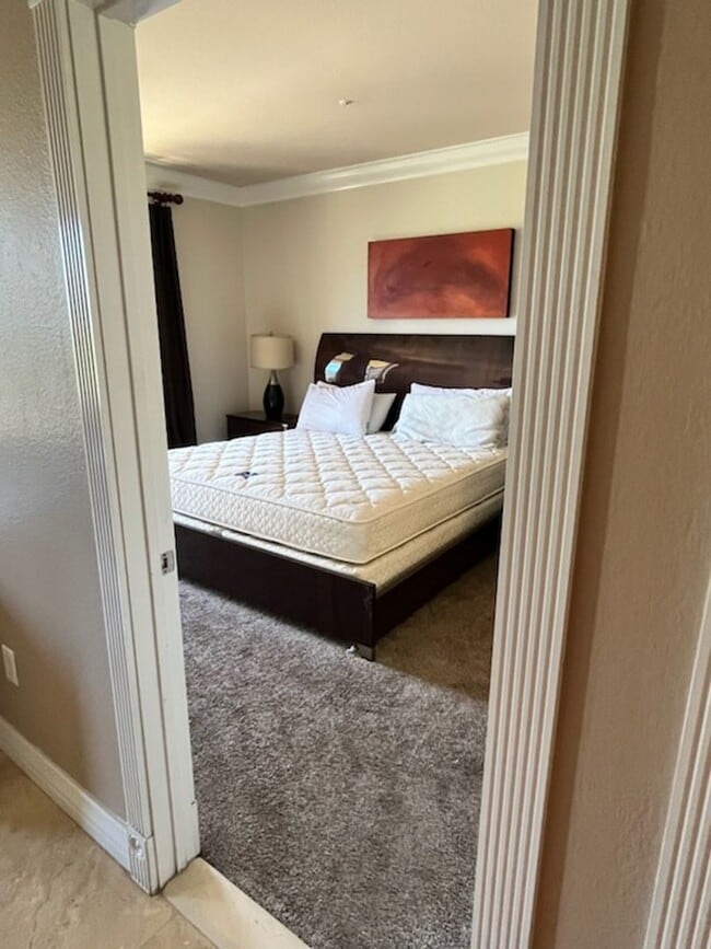 Photo - 210 E Flamingo Rd