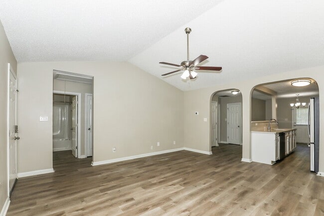 Photo - 1299 N Hampton Dr