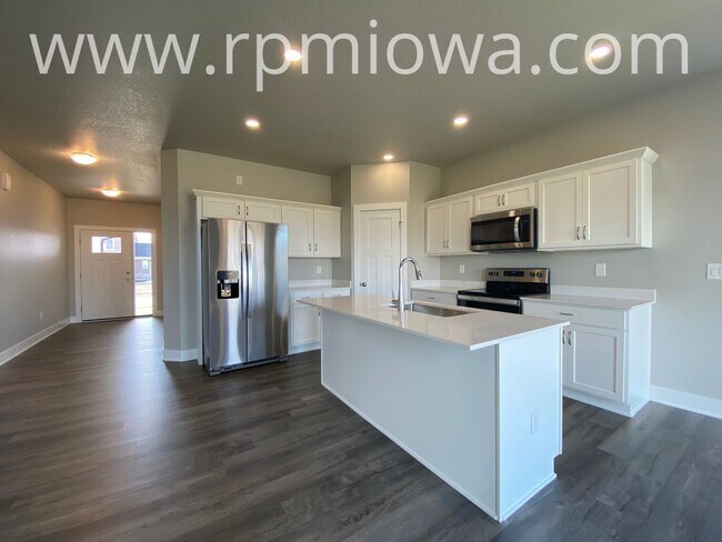 Photo - PRIME LOCATION!! 4 Bed, 2 Bath Ranch in Waukee