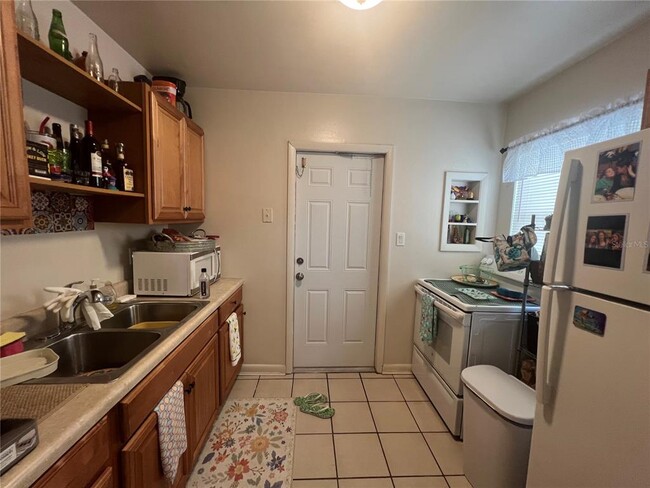 Photo - 21139 Glendale Ave
