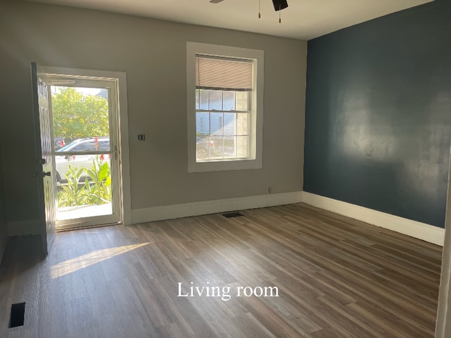 Photo - 1107 Georgia St