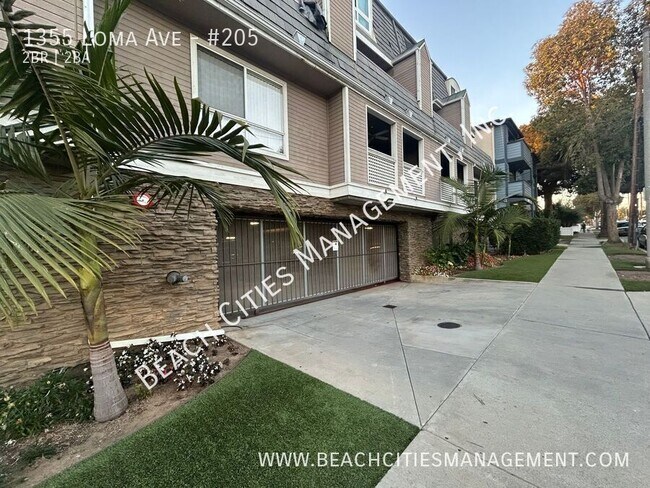 Photo - 1355 Loma Ave Unidad #205