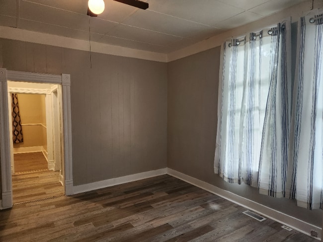 Photo - 427-429 W South St Unit 429