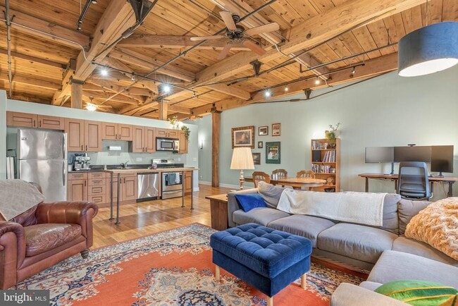 Photo - 2551 Trenton Ave Unit 305