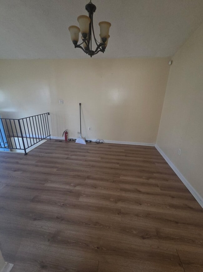 Photo - 5425 Sheriff Rd